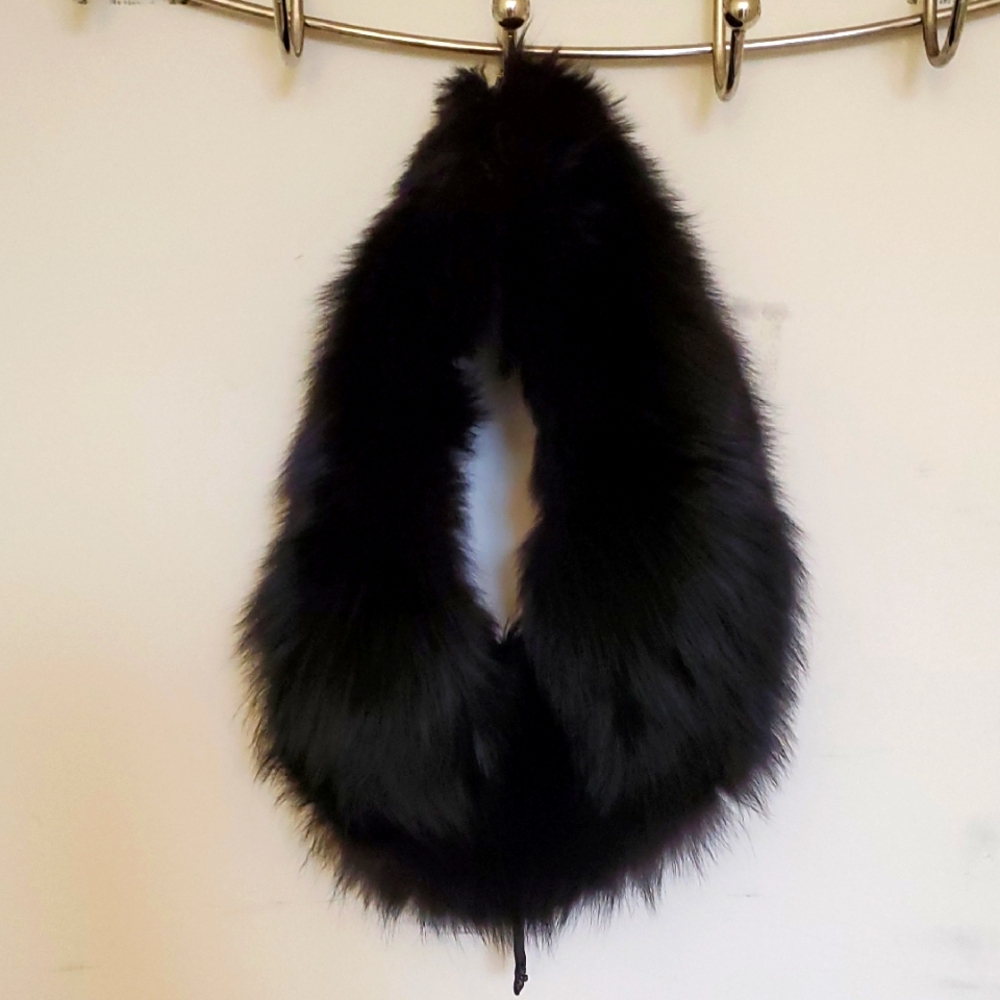 Luxurious Black Rabbit Fur Scarf